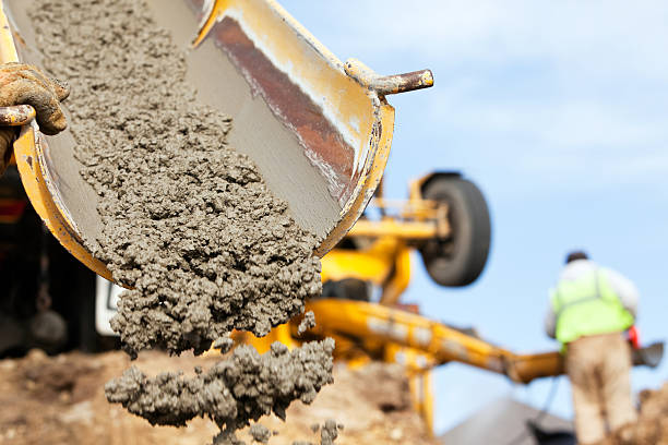 Best Concrete Patio Contractor  in Winnetka, IL